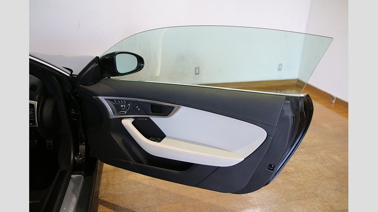 2021 認定中古車 Jaguar F-Type サントリーニブラック P380 オートマチック 後輪駆動 F-TYPEクーペ R-DYNAMIC