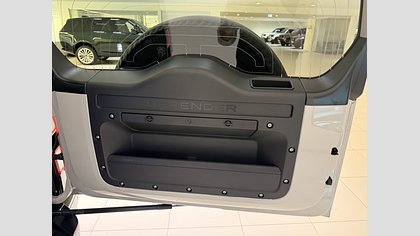 Defender 110 22