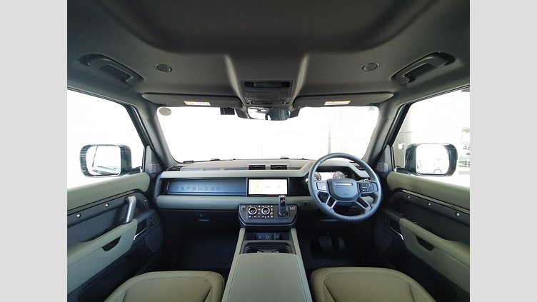 2023 認定中古車 Land Rover Defender 110 サントリーニブラック D300 AWD（AT） X-DYNAMIC SE