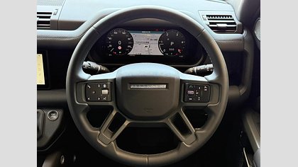 Defender 110 14