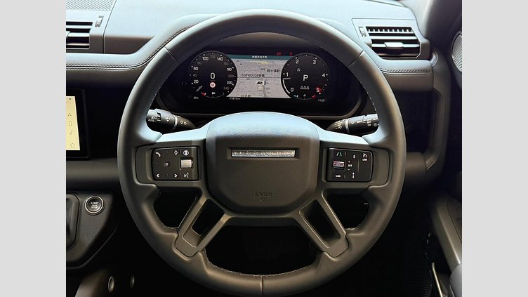 2024 認定中古車 Land Rover Defender 110 サントリーニブラック D300 AWD（AT） X-DYNAMIC SE