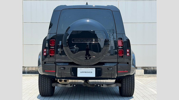 2024 認定中古車 Land Rover Defender 110 サントリーニブラック D300 AWD（AT） X-DYNAMIC SE
