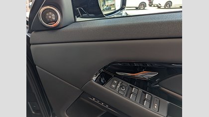 Range Rover Evoque 19