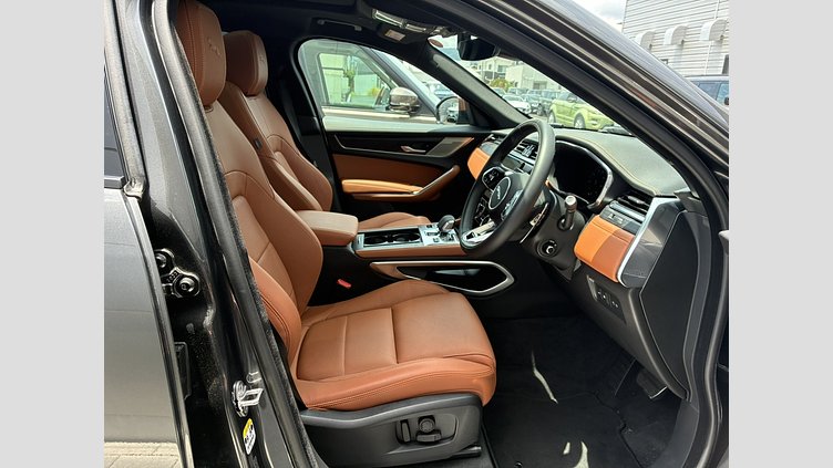 2024 認定中古車 Jaguar F-Pace カルパチアングレイ P400e ガソリン プラグインハイブリッド R-DYNAMIC SE