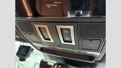 F-Pace 32