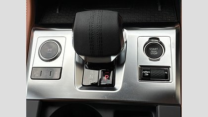 F-Pace 36