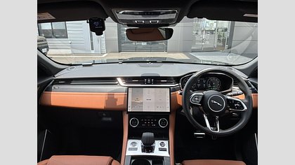 F-Pace 3
