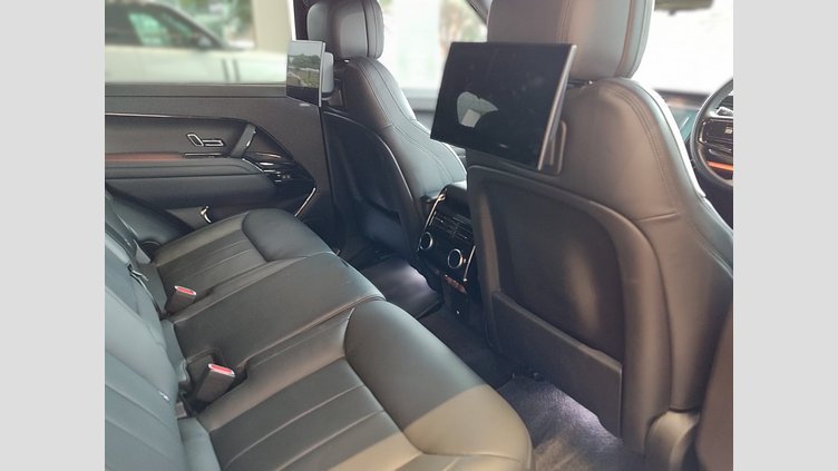 2023 Approved Land Rover Range Rover Sport Varesine Blue The Range Rover Sport P510e features an advanced plug-in hybrid electric vehicle (PHEV) drivetrain. It pairs a 3.0-liter turbocharged Ingenium inline-6 gas engine with a potent electric motor to deliver instant torque. P510e First Edition