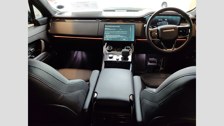 2023 Approved Land Rover Range Rover Sport Varesine Blue The Range Rover Sport P510e features an advanced plug-in hybrid electric vehicle (PHEV) drivetrain. It pairs a 3.0-liter turbocharged Ingenium inline-6 gas engine with a potent electric motor to deliver instant torque. P510e First Edition