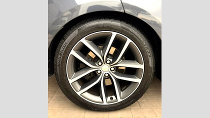 Range Rover Sport 8