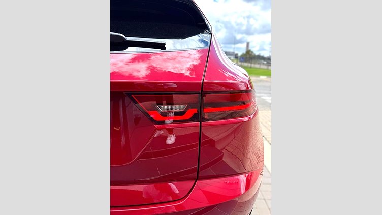 2022 Approved Jaguar E-Pace Firenze Red TRANSVERSE INLINE 4 D200 AWD R-Dynamic Black