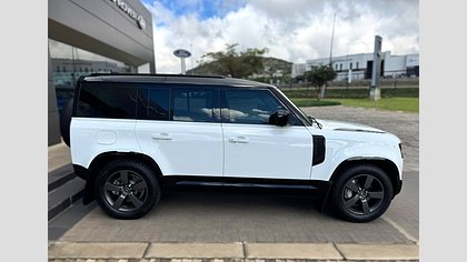 Defender 110 7