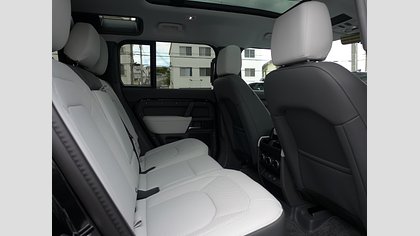 Defender 110 35