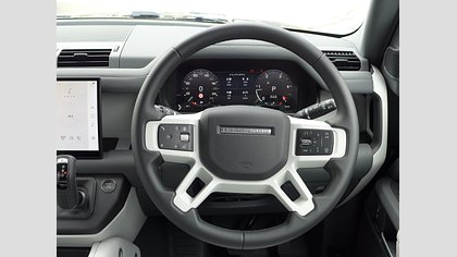 Defender 110 43