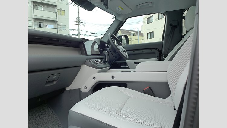 2024 認定中古車 Land Rover Defender 110 サントリーニブラック D350 ディーゼルマイルドハイブリッド X-Dynamic SE