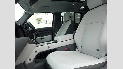 Defender 110 32