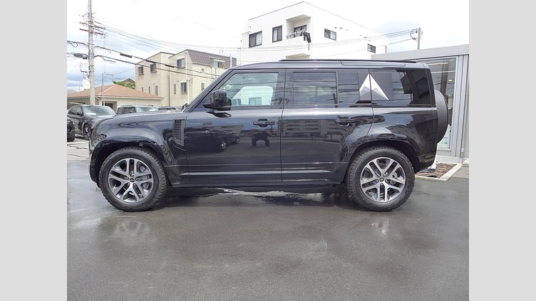 2024 認定中古車 Land Rover Defender 110 サントリーニブラック D350 ディーゼルマイルドハイブリッド X-Dynamic SE