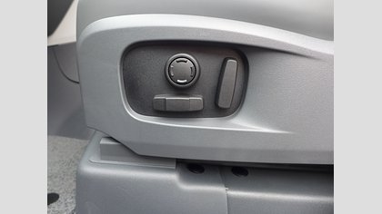 Defender 110 33