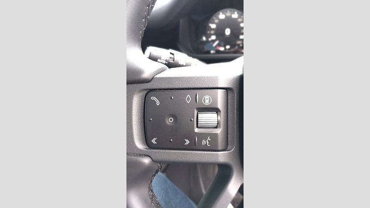 2025 Approved Land Rover Defender 110 Carpatian Grey 3.0l i6 turbo diesel, 183 kW, 570 Nm, 0-100 km/h in 8.3 s  110 AWD 3.0D 183kW D250X-Dynam