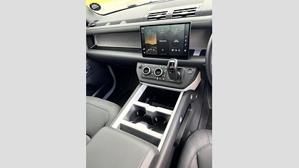 Defender 110 24
