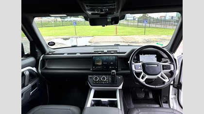 Defender 110 12