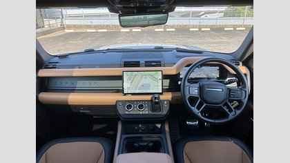 Defender 110 7
