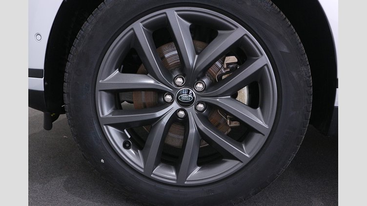 2024 認定中古車 Land Rover Range Rover Velar ハクバシルバー D200マイルドハイブリッド（ディーゼル） スタンダードホイールベース S