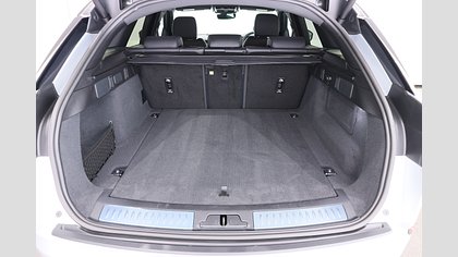 Range Rover Velar 17