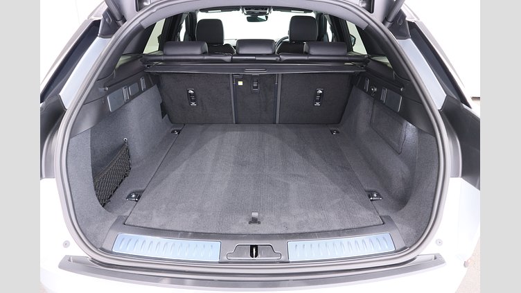 2024 認定中古車 Land Rover Range Rover Velar ハクバシルバー D200マイルドハイブリッド（ディーゼル） スタンダードホイールベース S