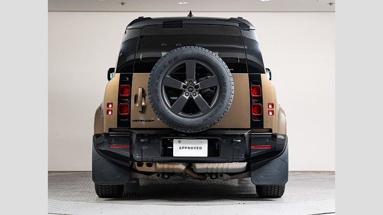 2023 認定中古車 Land Rover Defender 110 ゴンドワナストーン D300 AWD（AT） X-DYNAMIC HSE