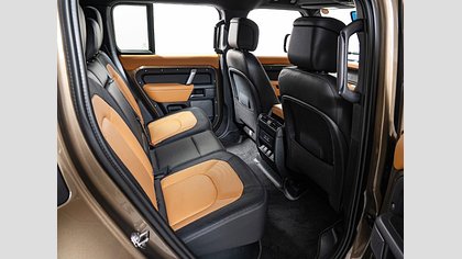 Defender 110 61