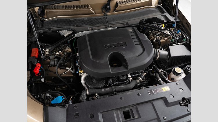 2023 認定中古車 Land Rover Defender 110 ゴンドワナストーン D300 AWD（AT） X-DYNAMIC HSE
