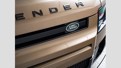 Defender 110 44