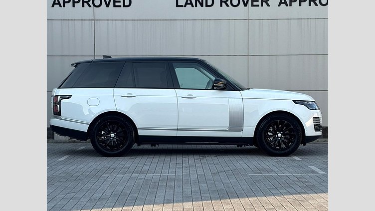 2018 認定中古車 Land Rover Range Rover Fuji White 3.0 litre V6 Supercharged Petrol ヴォーグ