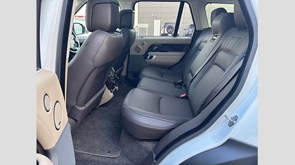 Range Rover 12