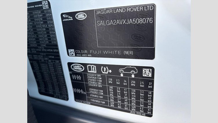 2018 認定中古車 Land Rover Range Rover Fuji White 3.0 litre V6 Supercharged Petrol ヴォーグ