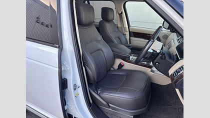 Range Rover 66