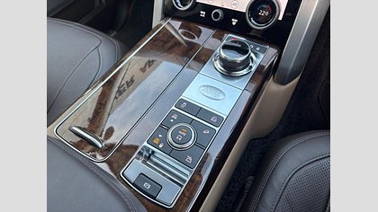 Range Rover 54