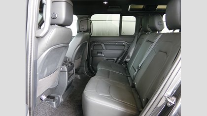 Defender 110 4
