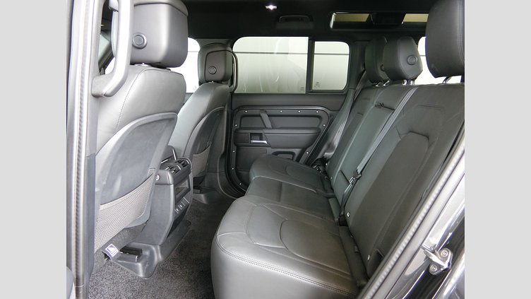 2025 認定中古車 Land Rover Defender 110 カルパチアングレイ D350 ディーゼルマイルドハイブリッド X-Dynamic HSE