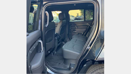 Defender 110 4