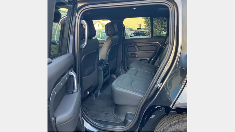 2025 認定中古車 Land Rover Defender 110 カルパチアングレイ D350 ディーゼルマイルドハイブリッド X-Dynamic HSE
