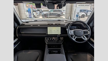 Defender 110 6