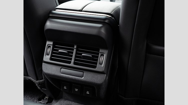 2019 認定中古車 Land Rover Range Rover Evoque フジホワイト D180 R-DYNAMIC S D180