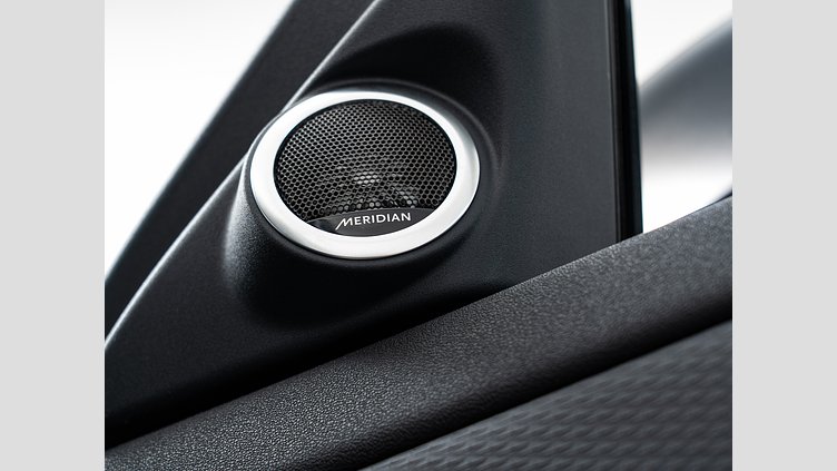 2019 認定中古車 Land Rover Range Rover Evoque フジホワイト D180 R-DYNAMIC S D180