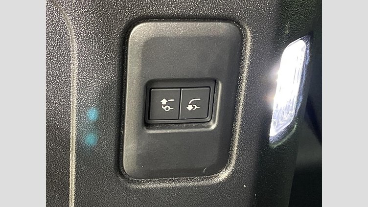 2023 認定中古車 Land Rover Defender 110 カルパチアングレイ D300 AWD（AT） X