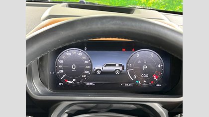 Defender 110 36