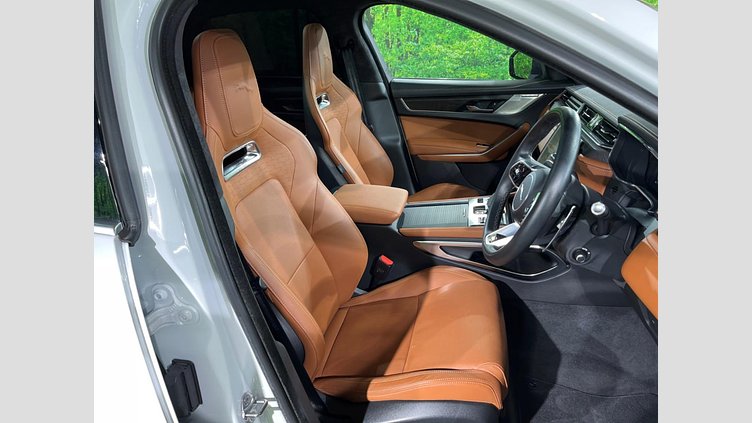 2022 認定中古車 Jaguar F-Pace フジホワイト P250 AWD（オートマチック） R-DYNAMIC HSE