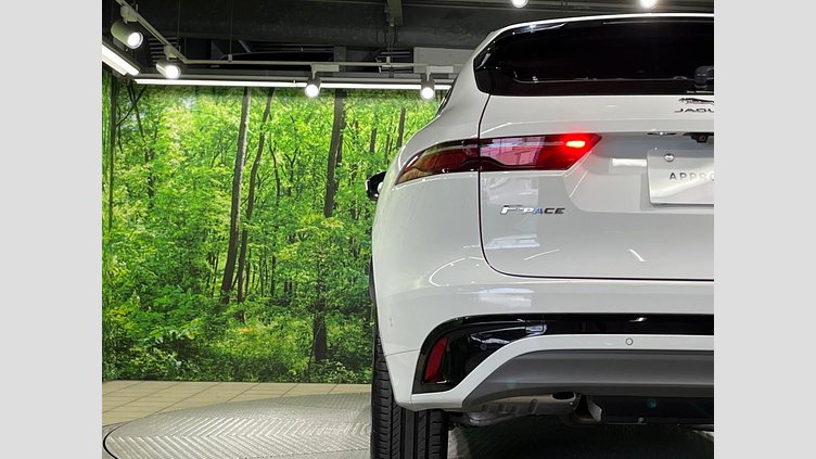 2022 認定中古車 Jaguar F-Pace フジホワイト P250 AWD（オートマチック） R-DYNAMIC HSE