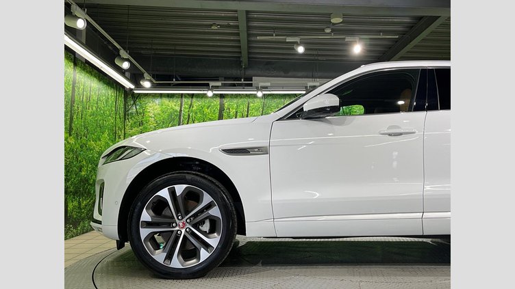 2022 認定中古車 Jaguar F-Pace フジホワイト P250 AWD（オートマチック） R-DYNAMIC HSE